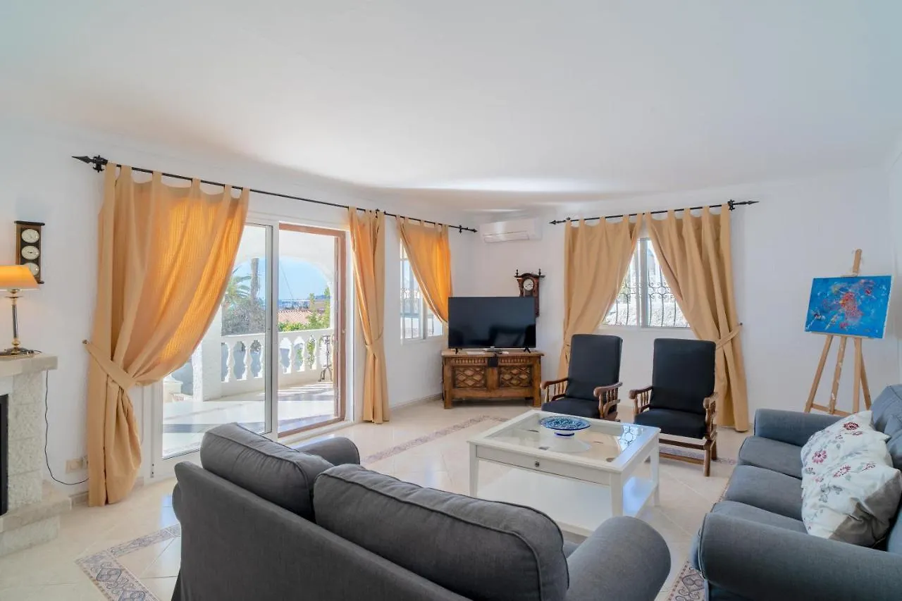 Villa Isabel Private Pool Casasol 内尔哈